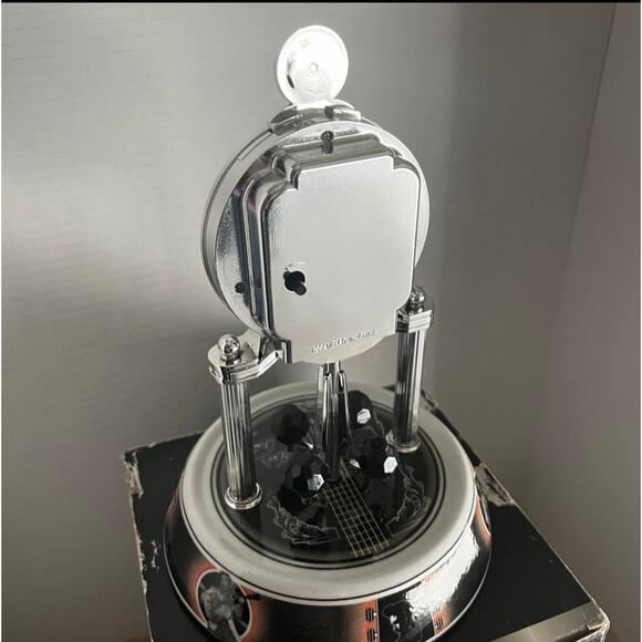 ELVIS PRESLEY Silver Anniversary Clock Porcelain Base Rotate Glass Dome - Picture 9 of 11